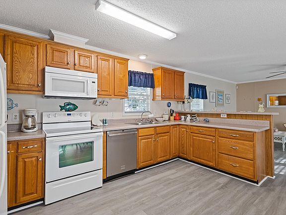 5th image of 3059 Atlanta Circle