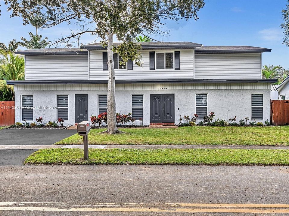 1st image of 10108 SW 53rd Ct