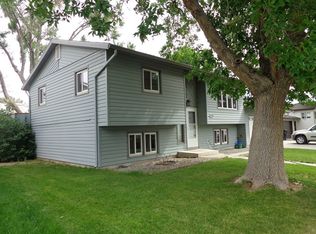 473 E 8th St, Powell, WY 82435