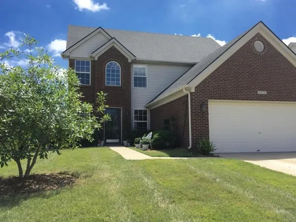 10128 Spring Gate Dr, Louisville, KY 40241