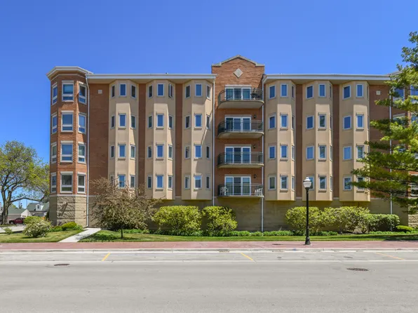 100 W Roosevelt Ave Unit 409, Bensenville, IL 60106