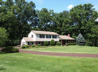756 Pineview Ln, North Wales, PA 19454