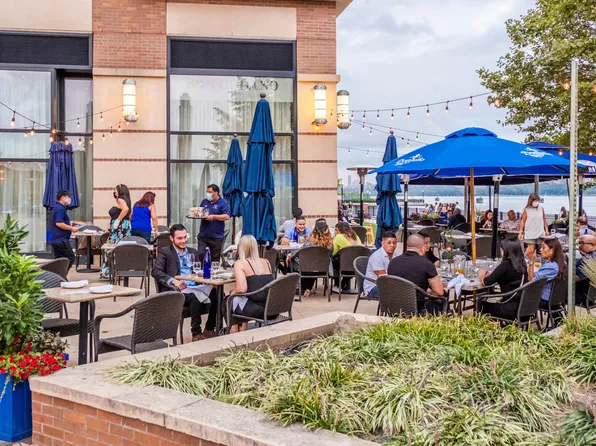 Four Avenue image 38 of 69