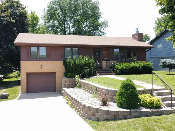 5408 Windsor Ave, Sioux City, IA 51106