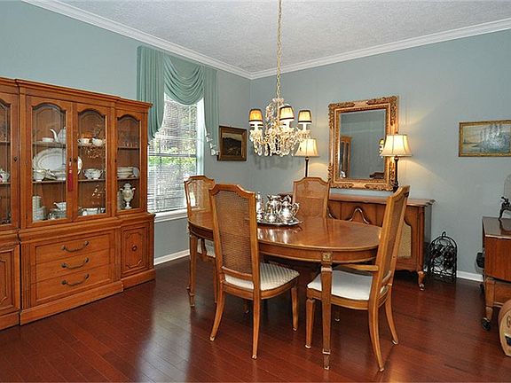 3rd image of 4511 Dogwood Ridge Ln