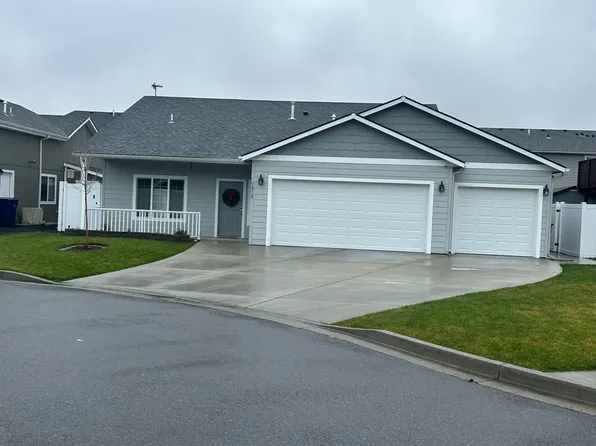 9818 E Hoffman Ct, Spokane, WA 99206
