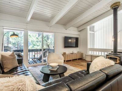 221 Canyon Blvd #114, Mammoth Lakes, CA, 93546