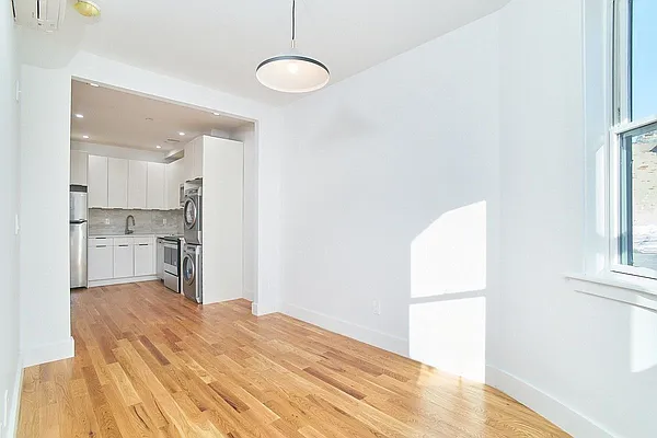 Rented by Keller Williams NYC | media 13