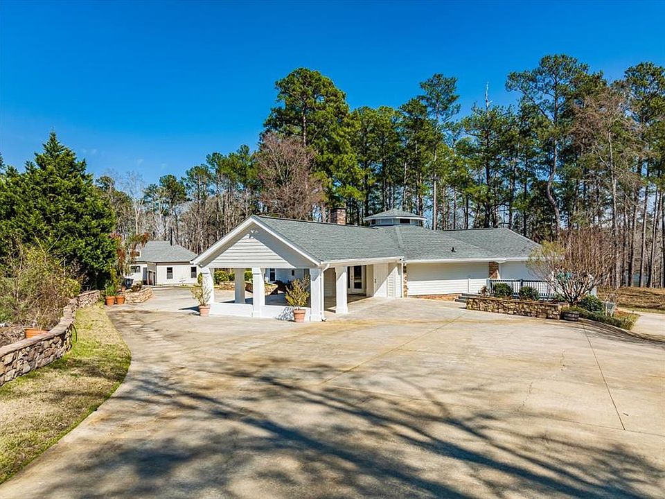 1st image of 1056 Plantation Ln