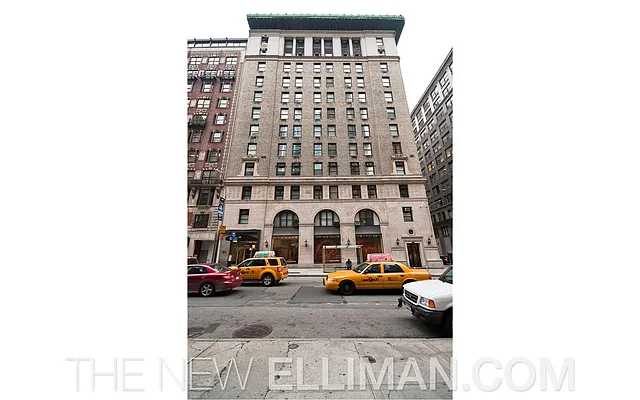 Sold by Douglas Elliman | media 19