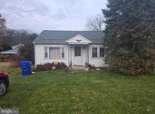 12245 Loop Rd, Fayetteville, PA 17222