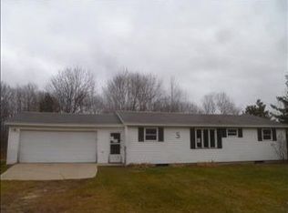 9870 Three Mile Rd, Lakeview, MI 48850