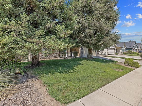 2nd image of 5048 W Wren Avenue
