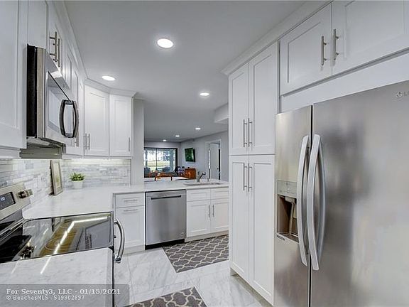 2nd image of 10137 Mangrove Dr APT 103