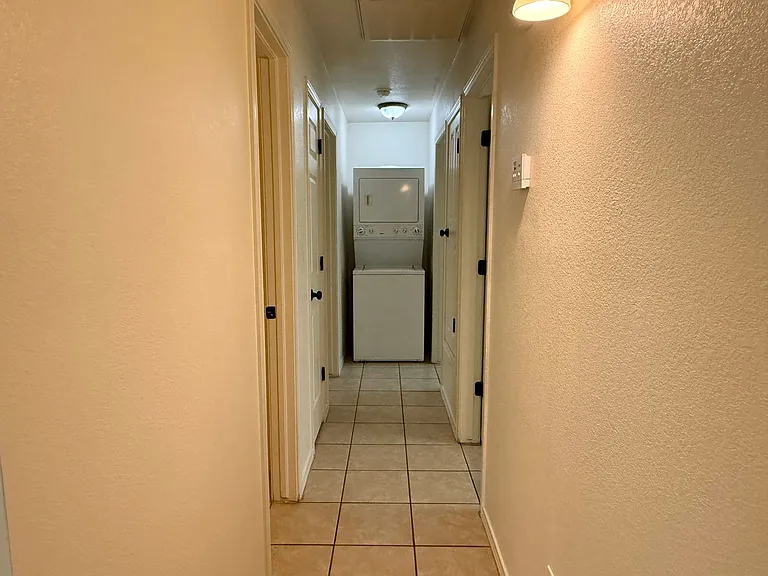 192 Rio Rd — Photo 8