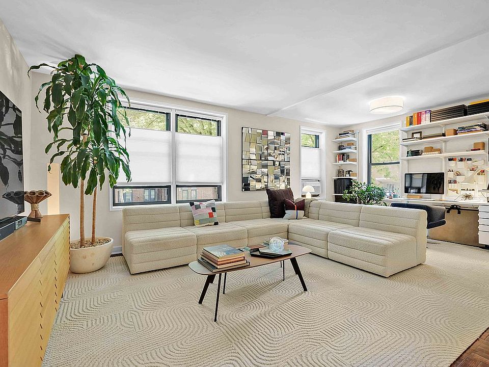 1st image of 7423 Ridge Blvd APT 1C