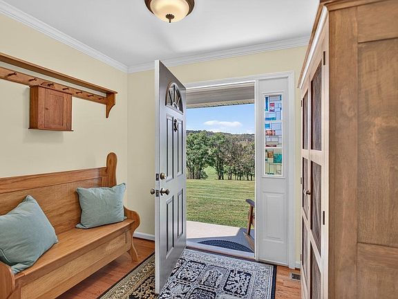 4th image of 3534 Ridge Rd