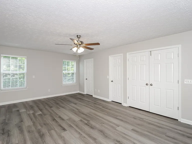 143 Oak Grove Pl — Photo 10