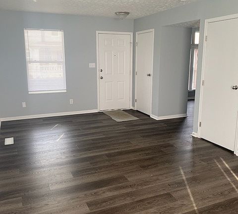 2nd image of 448 Linwood Ave