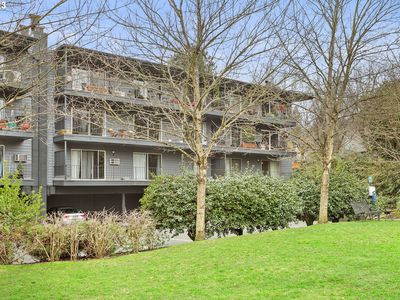 200 Burnham Rd UNIT 303, Lake Oswego, OR, 97034