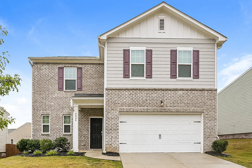 4 bed, 2.5 bath, 2279 sqft, $2,395 — Photo 1