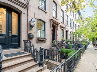943 Bloomfield St, Hoboken, NJ 07030