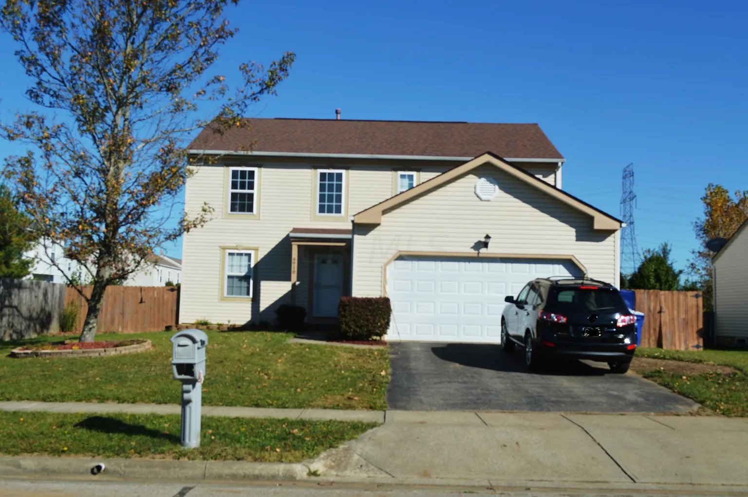 6910 Crescent Boat Ln photo 1
