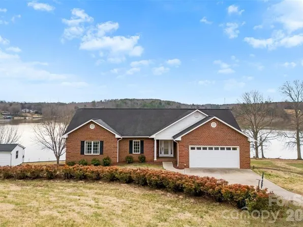 225 Kirkpatrick Rd, Taylorsville, NC 28681