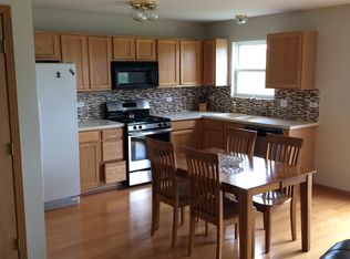 658 Winchester Ct, Lake Villa, IL 60046