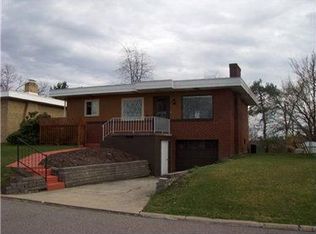 1140 McKinley Dr, Clairton, PA