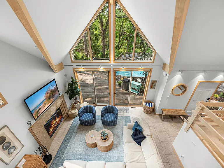 4095 Birchmont Trl — Photo 19