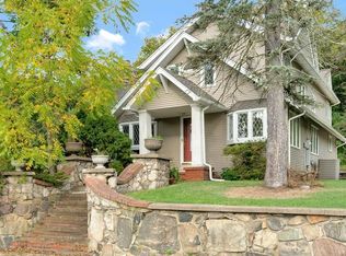 208 Otterhole Rd, West Milford, NJ 07480