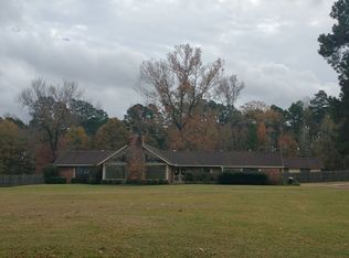 7379 Buncombe Rd, Shreveport, LA 71129