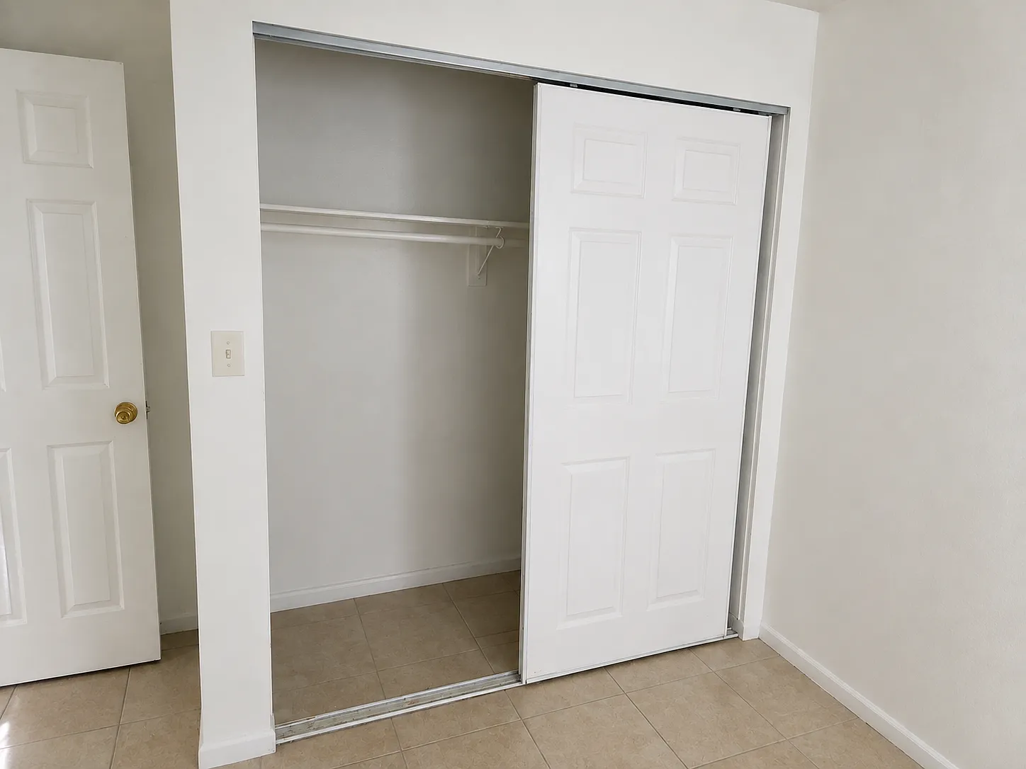1 bed, 600 sqft, $1,550 — Photo 4