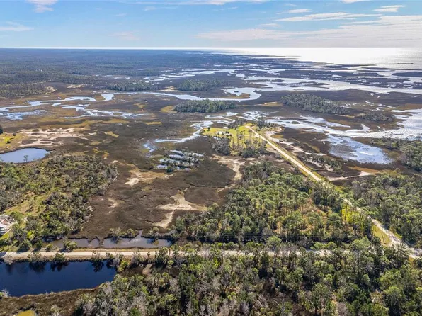 125 SW 284th Ave, Steinhatchee, FL 32359