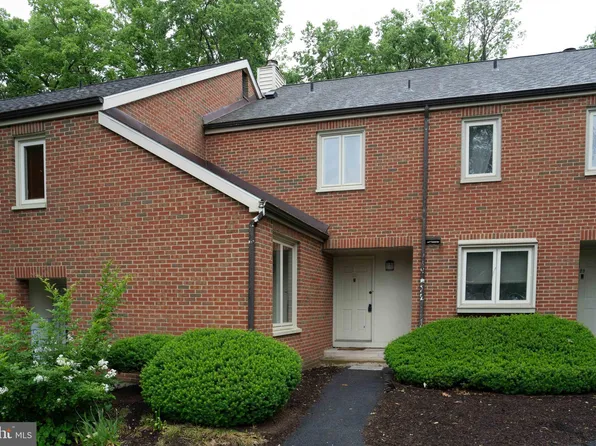 24 Beechtree Ln, Mountville, PA 17554