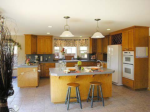 4th image of 45359 Onondaga Dr