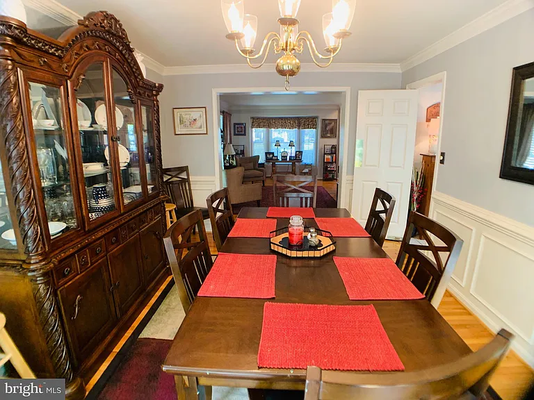 8604 Oak Chase Cir — Photo 13