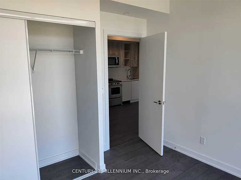 251 Manitoba St #1910 — Photo 9