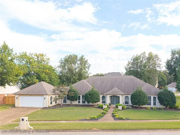 2412 Fianna Way, Fort Smith, AR 72908