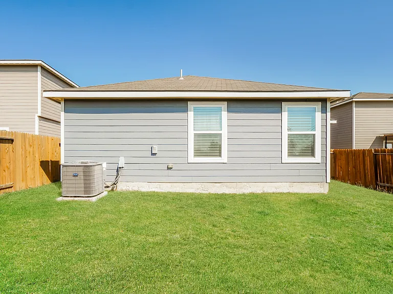 7209 Jebson Pass — Photo 14