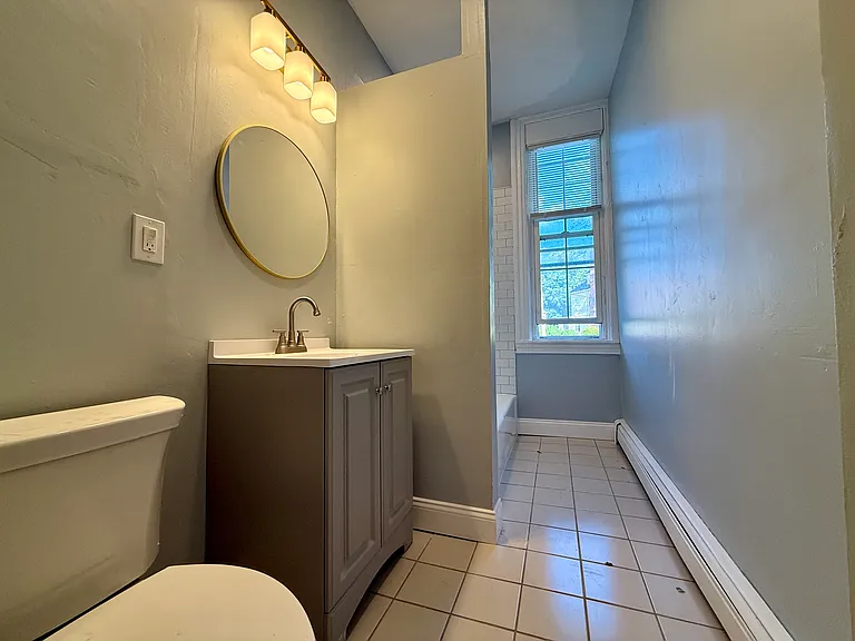 112 Keene St #1 — Photo 13