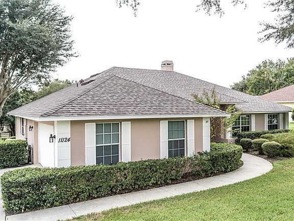 3rd image of 11124 Haskell Dr