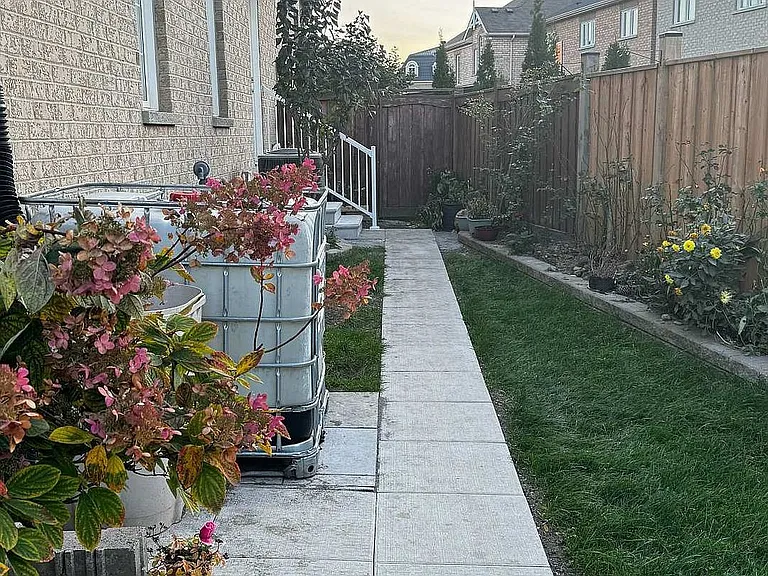 64 Gooseman Cres #BASEMENT — Photo 2