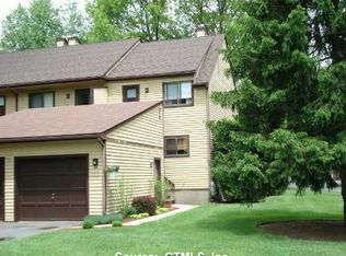 144 Wynwood Dr #144, Enfield, CT 06082