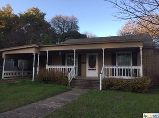 510 E 12th Ave, Belton, TX 76513