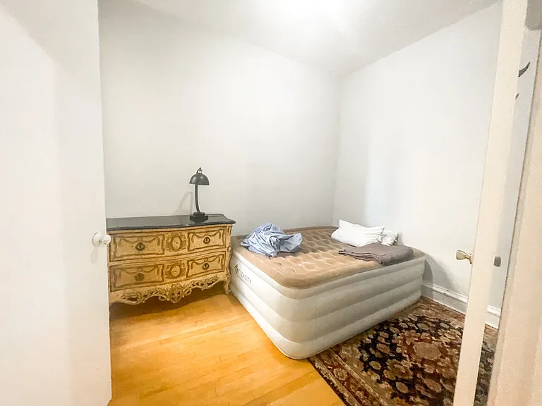 1431-33 N. Wicker Park Ave. — Photo 8