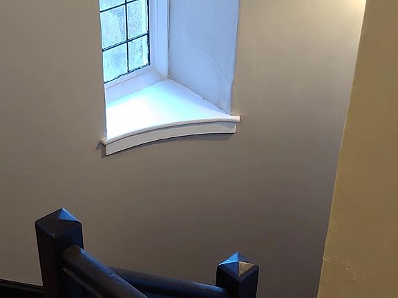 Spiral staircase in and out