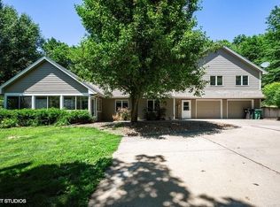10090 SE Vandalia Dr, Runnells, IA 50237
