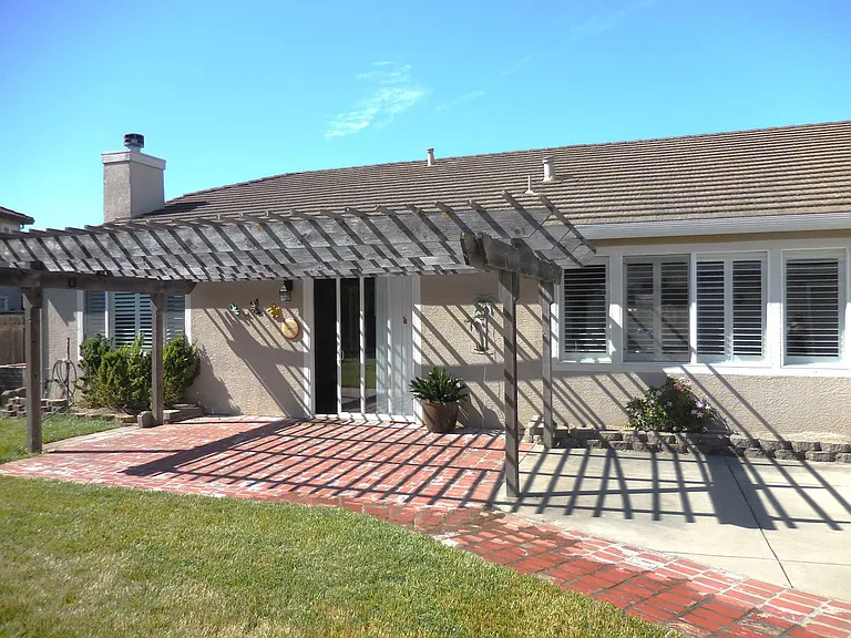 1079 Stillspring Dr — Photo 19